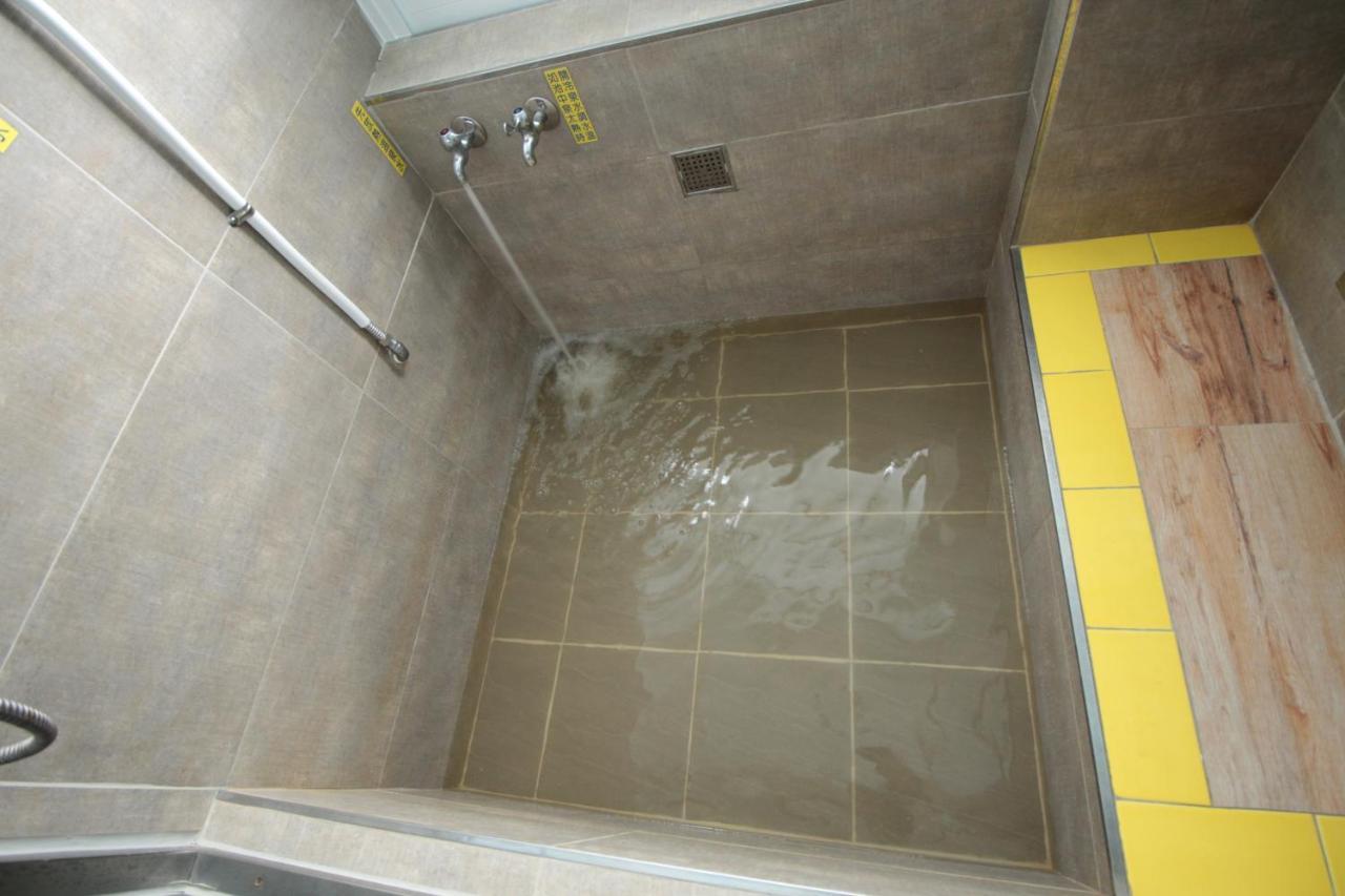 Golden Station Homestay T'ai-tung Extérieur photo